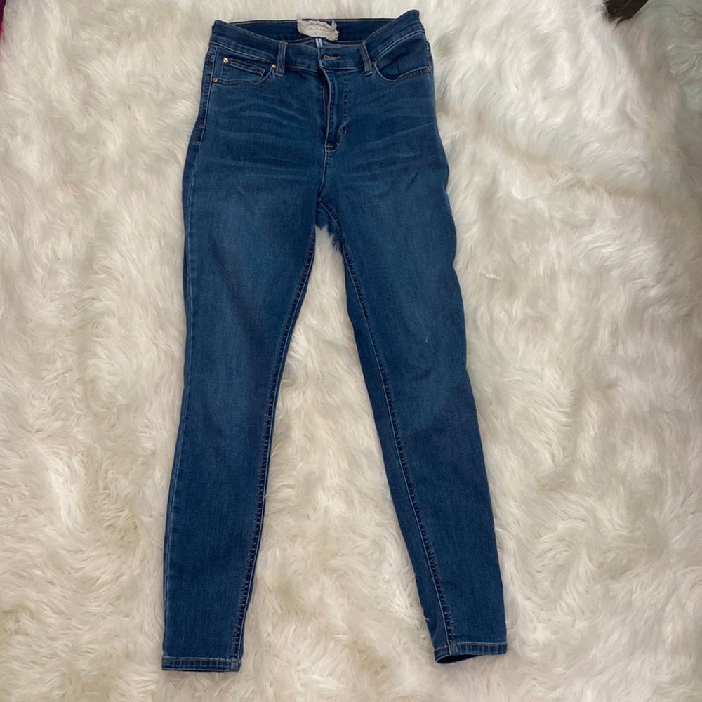 Size 28 high rise skinny ankle jeans